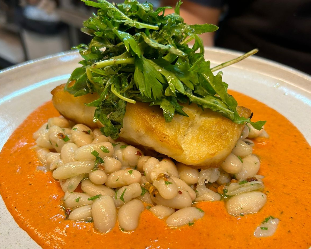 peixe com salada de feijão - sette